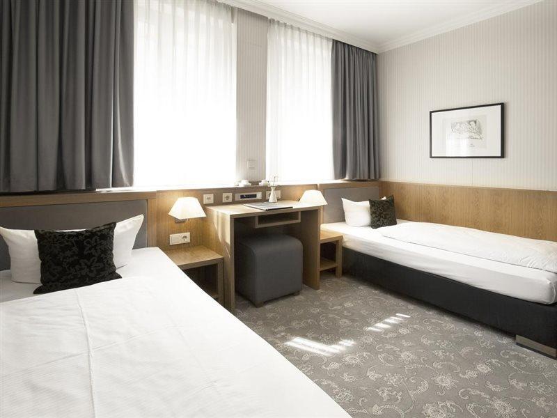 Townhouse Hotel Frankfurt nad Menem Zewnętrze zdjęcie