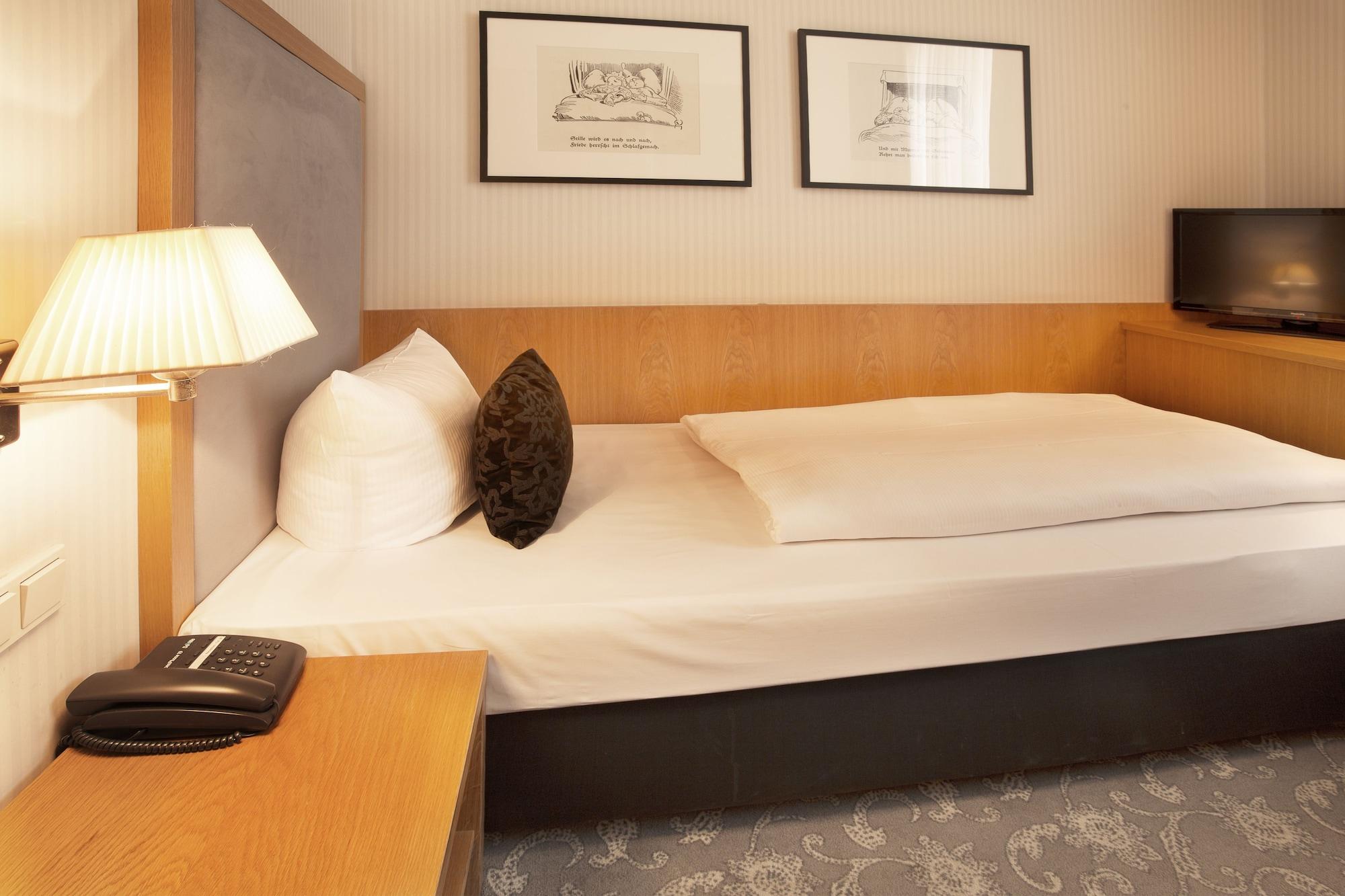 Townhouse Hotel Frankfurt nad Menem Zewnętrze zdjęcie
