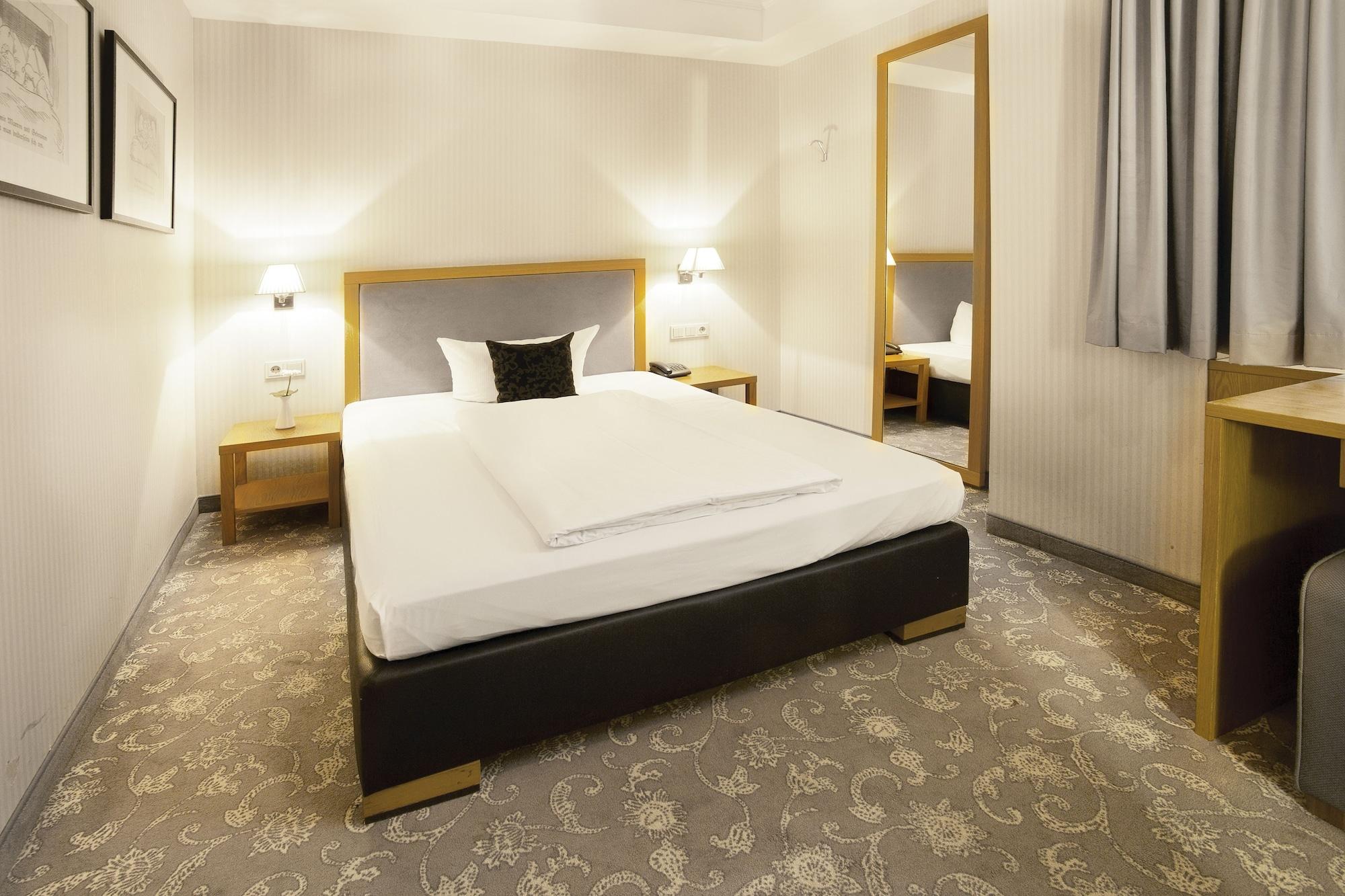 Townhouse Hotel Frankfurt nad Menem Zewnętrze zdjęcie