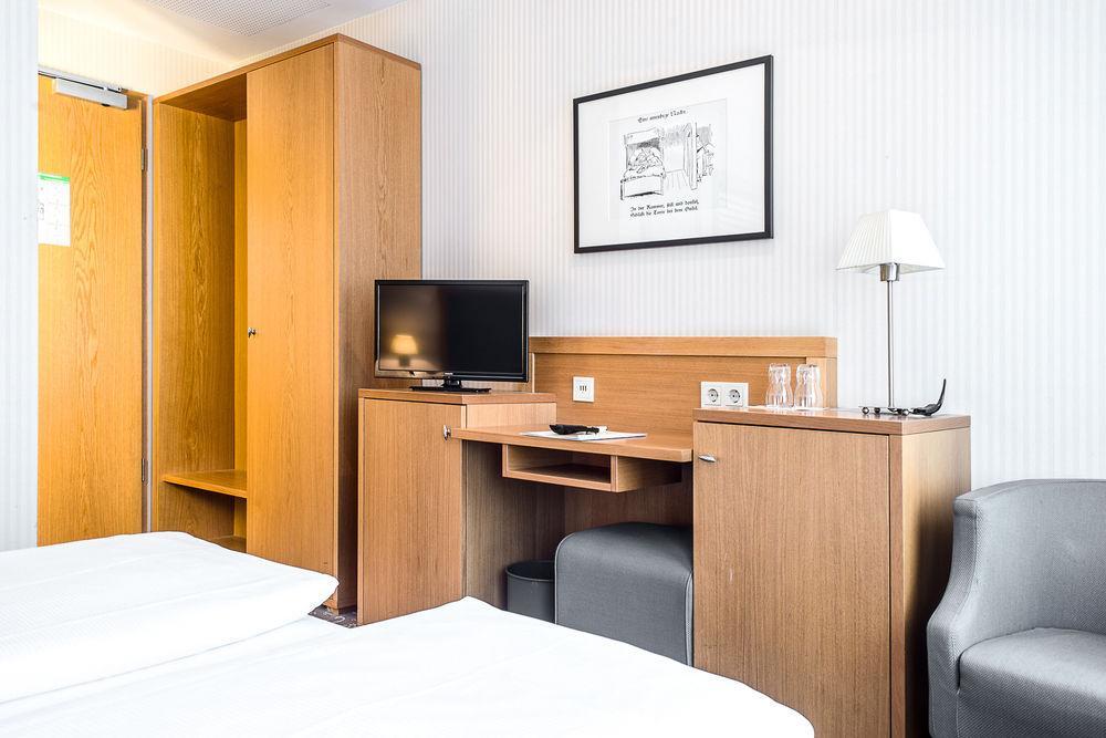 Townhouse Hotel Frankfurt nad Menem Zewnętrze zdjęcie