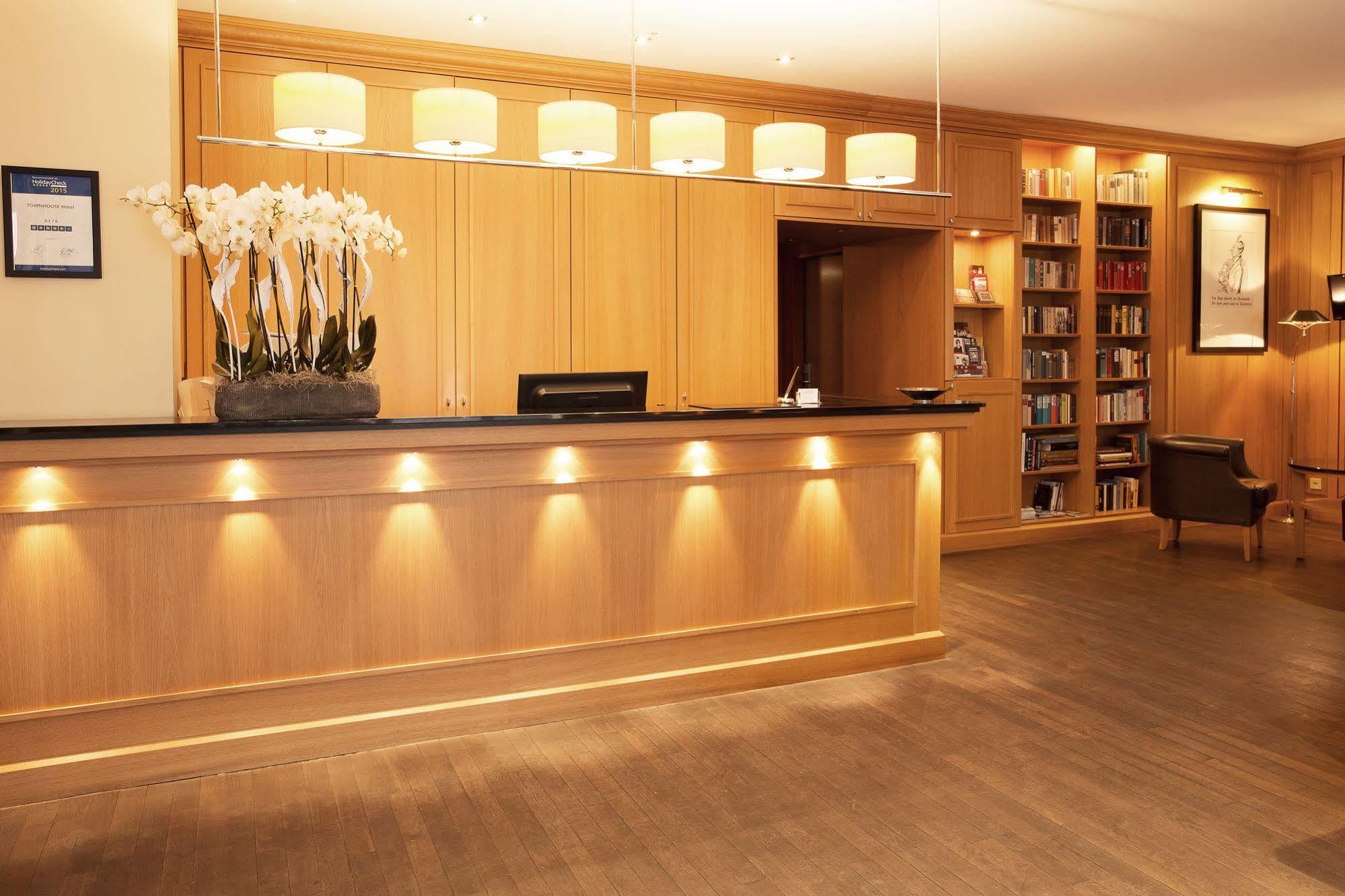 Townhouse Hotel Frankfurt nad Menem Zewnętrze zdjęcie